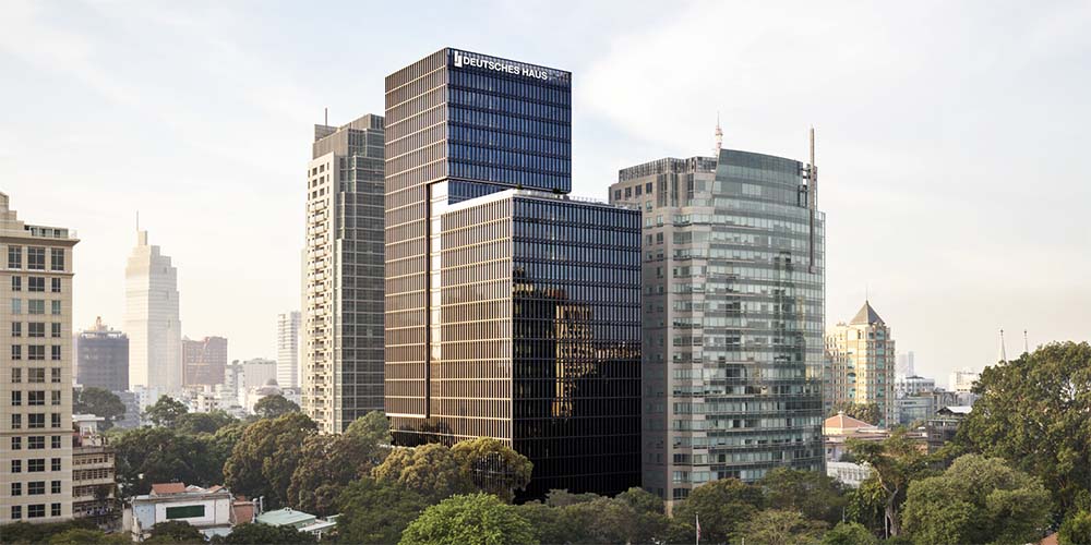 INNOVATIVE FAÇADE AND BUILDING TECHNOLOGY SET NEW STANDARDS IN VIETNAM