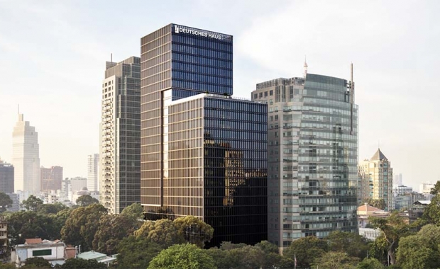 INNOVATIVE FAÇADE AND BUILDING TECHNOLOGY SET NEW STANDARDS IN VIETNAM